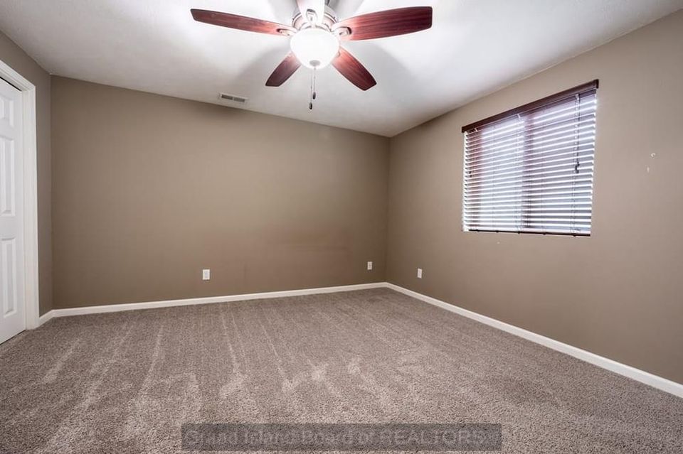 2104 ebony lane grand island d 1