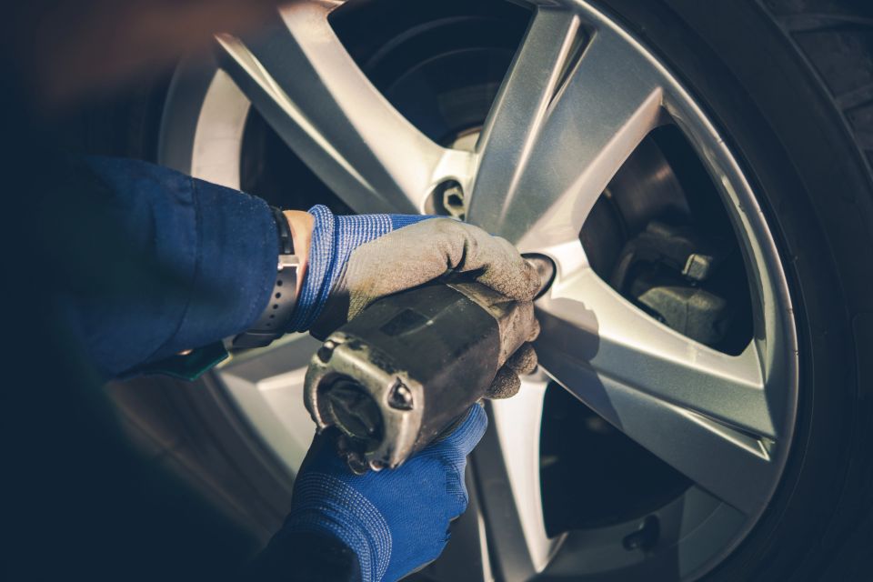 Winter Tires Replacement and Rotation in the Car Service