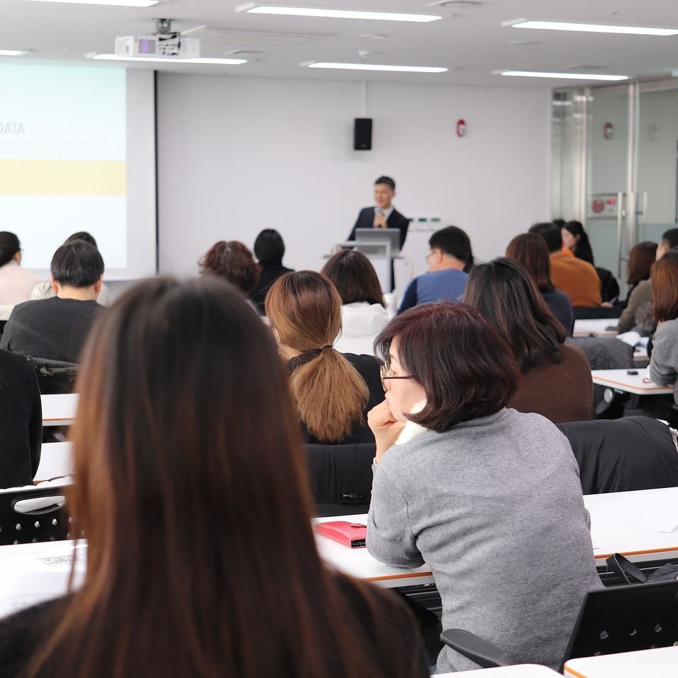 Lecture 55e9dd4542 1920