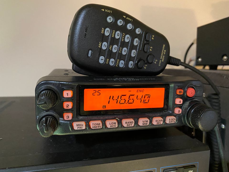 Ic7800 pic