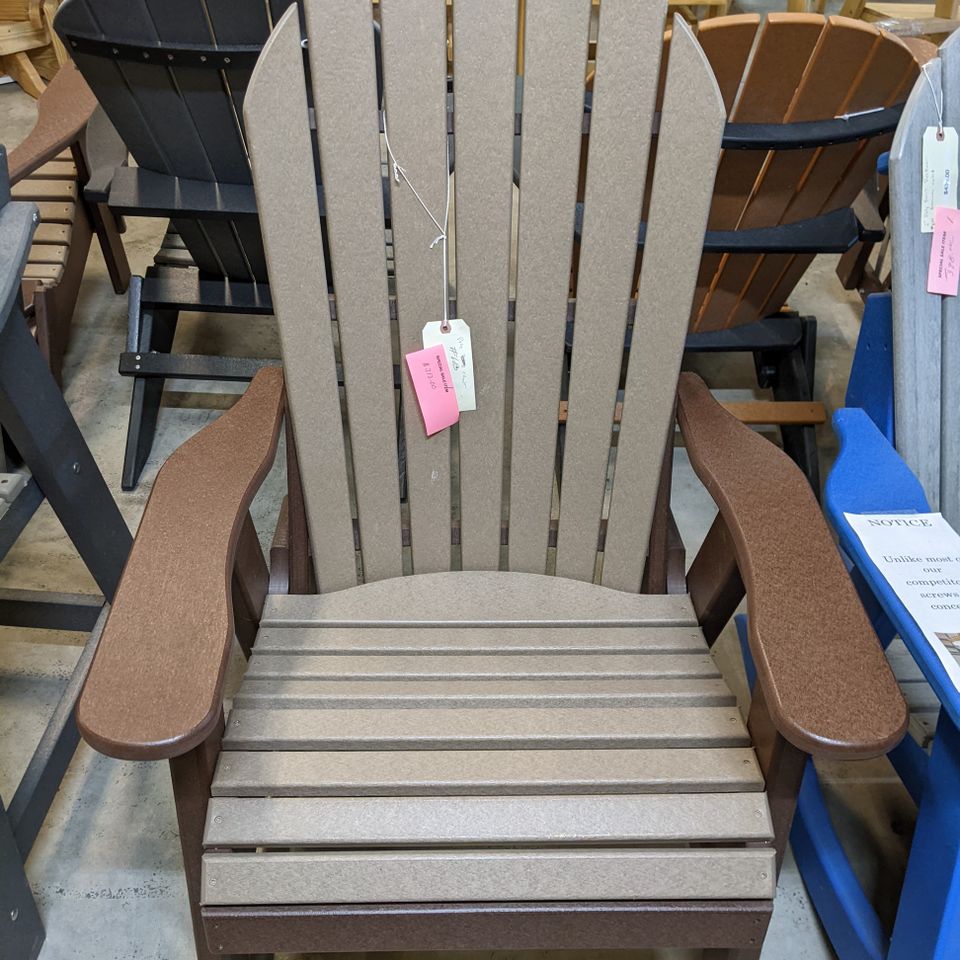 Brownweatherwoodadkchair mo