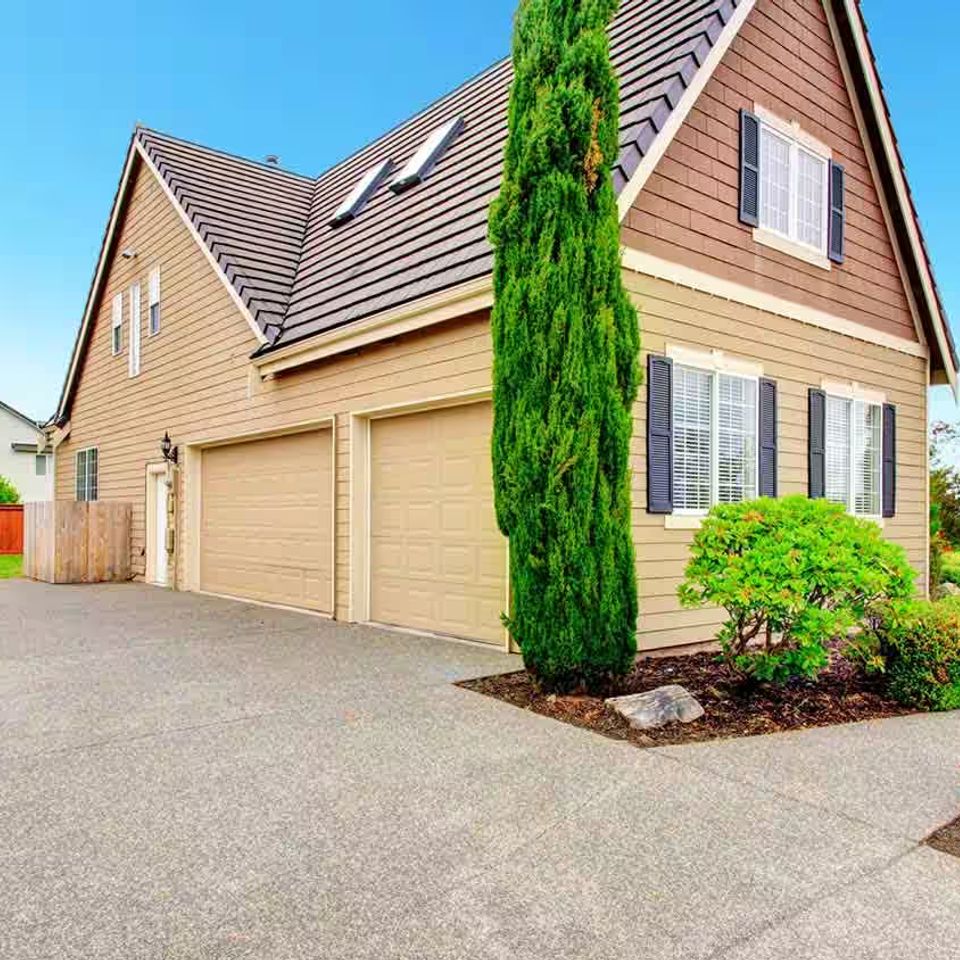Exposed aggregate concrete driveway 486375941