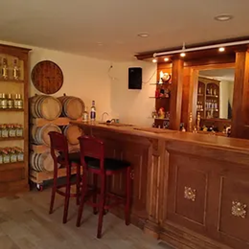 Old spirit distillary