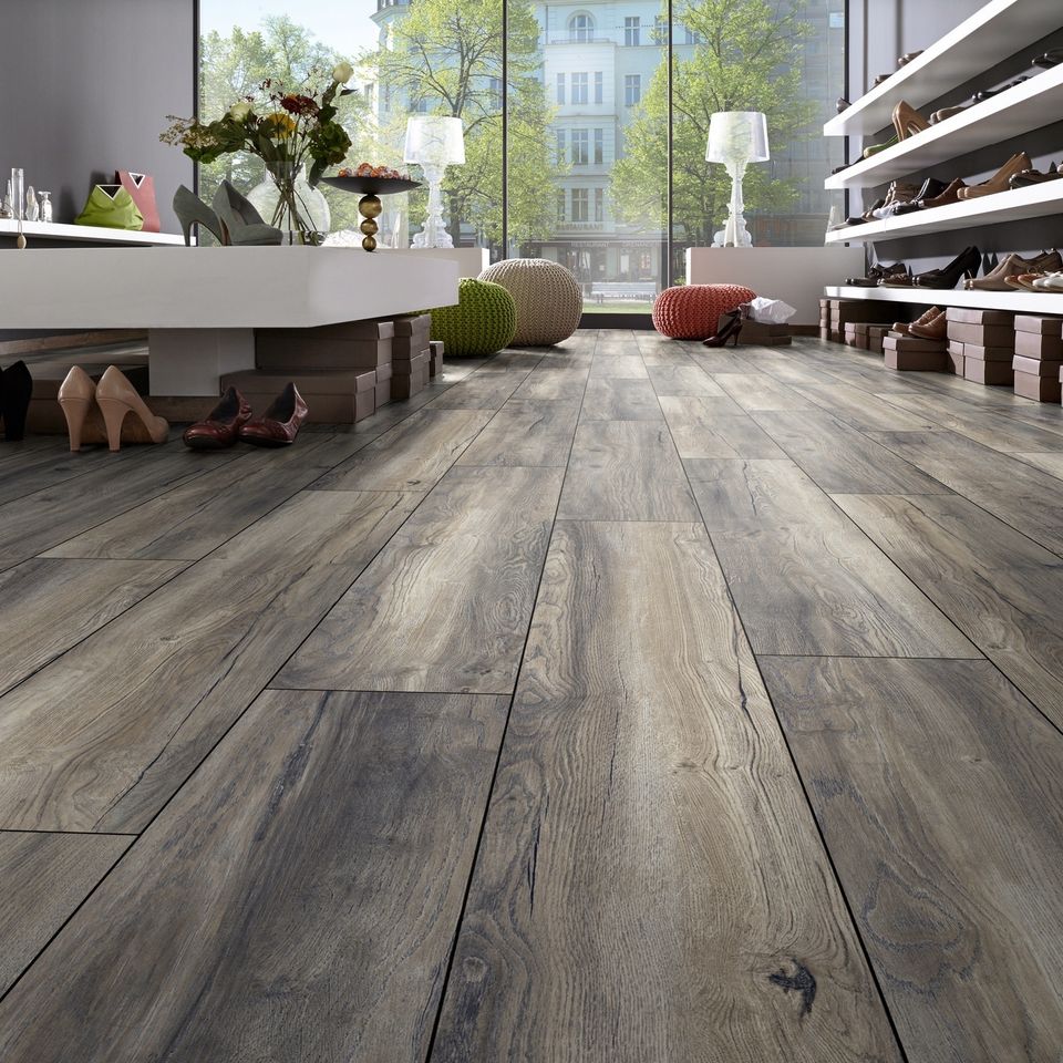 Harbor oak laminate flooring