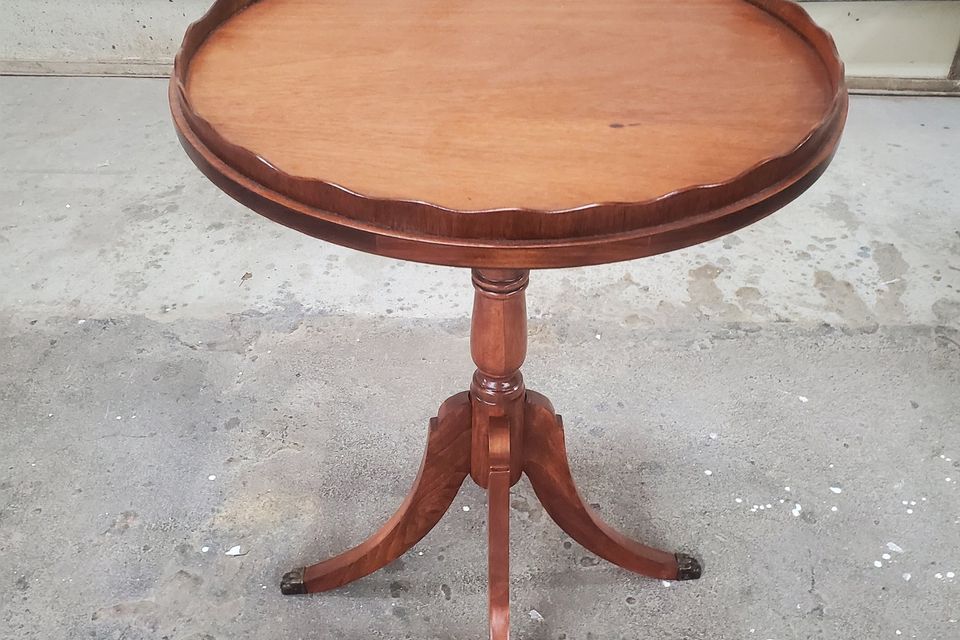 Antique restoration maghony side table