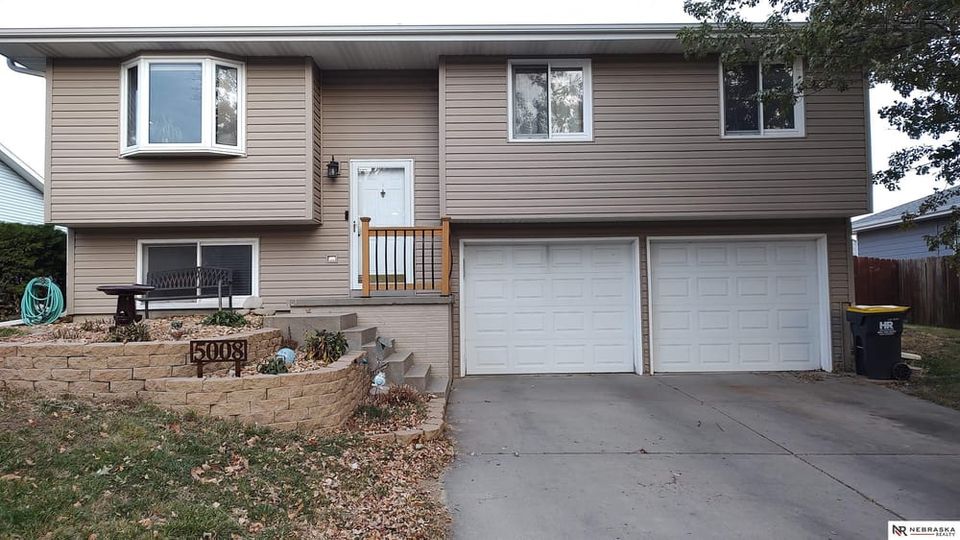 5008 bunker hill road lincoln ne 68521 a 1