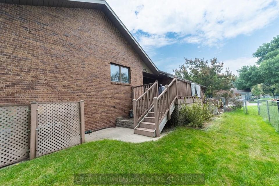 3127 woodridge blvd grand island ne 68801 e 3