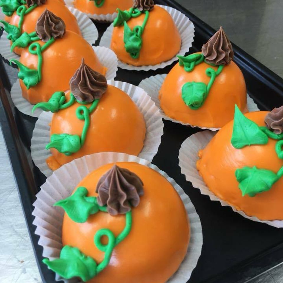 Duke bakery alton pumpkin petit