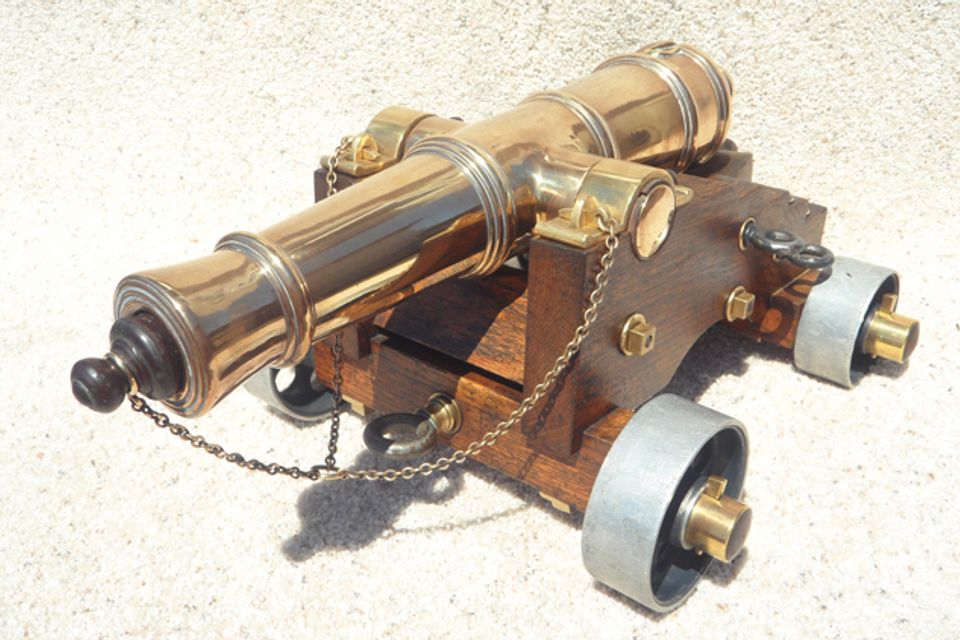 Cannon 038