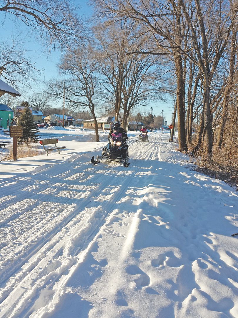 Rrvtsnowmobiles