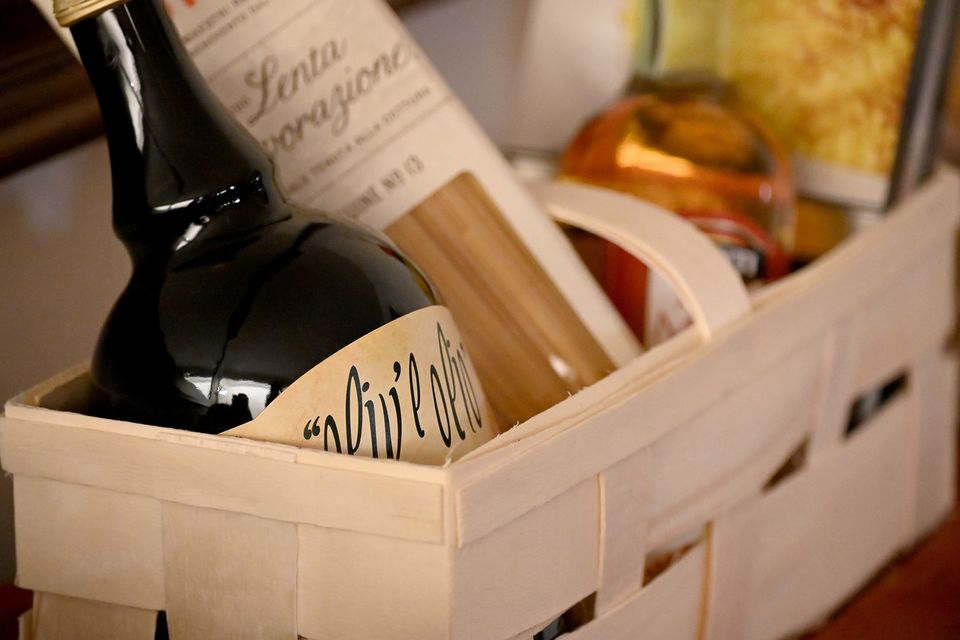 Wine gift basket