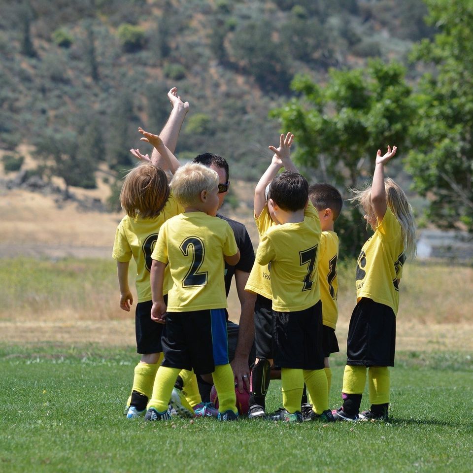 Team g1b0384a45 1920