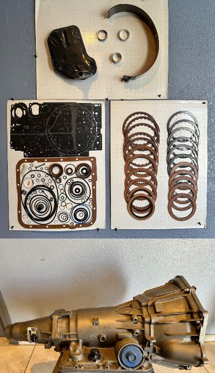 Image of transmission internal parts and outer tranmission housing