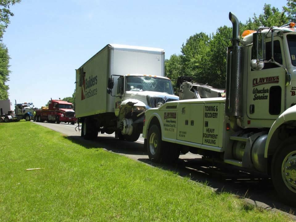 Clayton Garage and Wrecker, Garage and Wrecker Service Wake County, Durham Garage, Durham Wrecker,