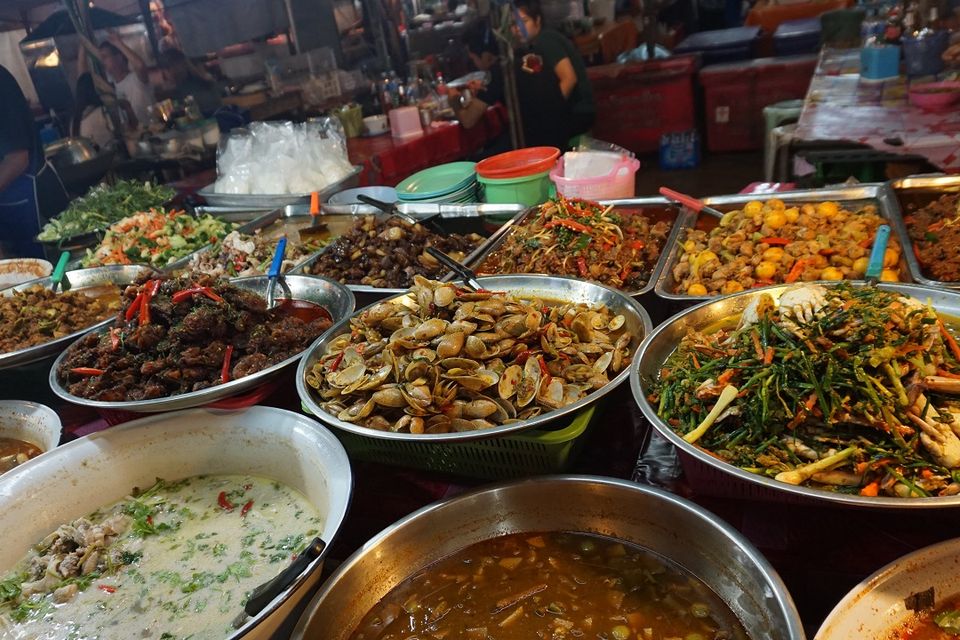 Night market engl