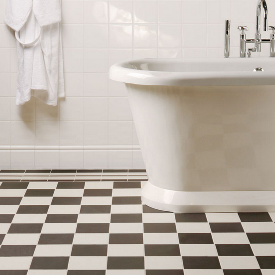 Victorian floor   bw square