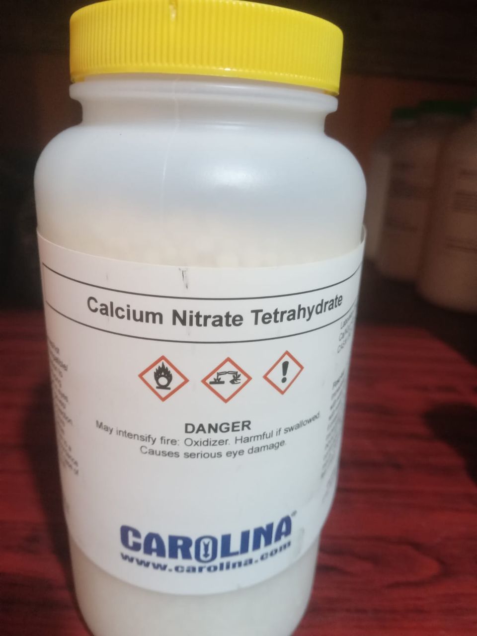Calcium nitrate tetrahydrate