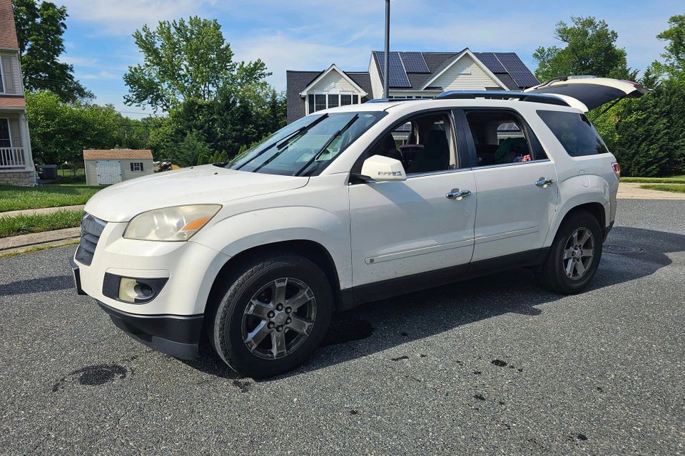 White suv