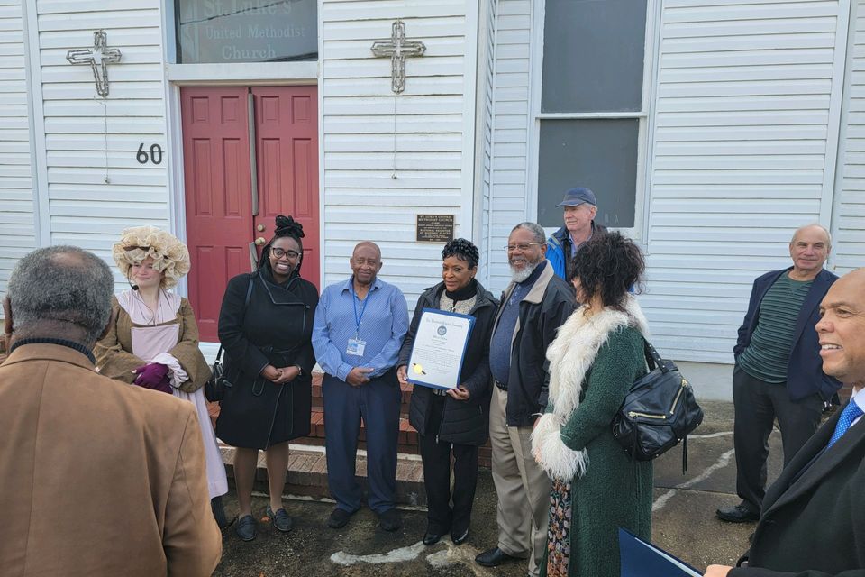 Historic plaque presentation 1