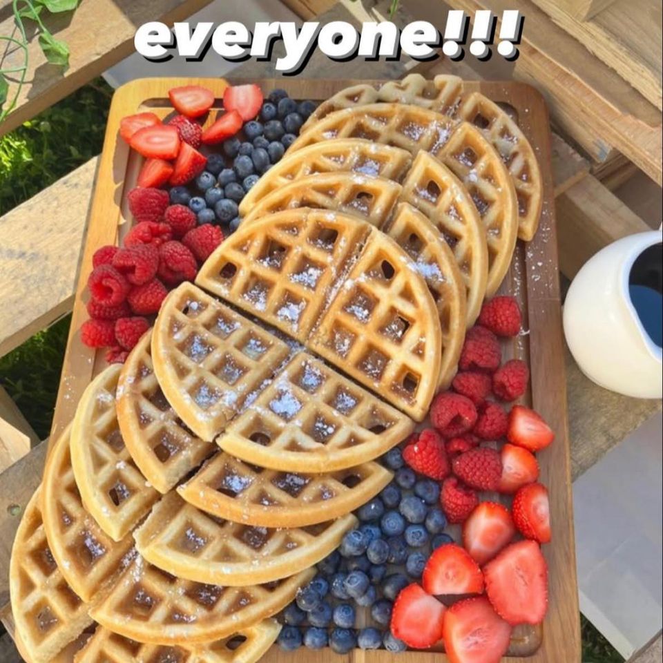 Waffles esme