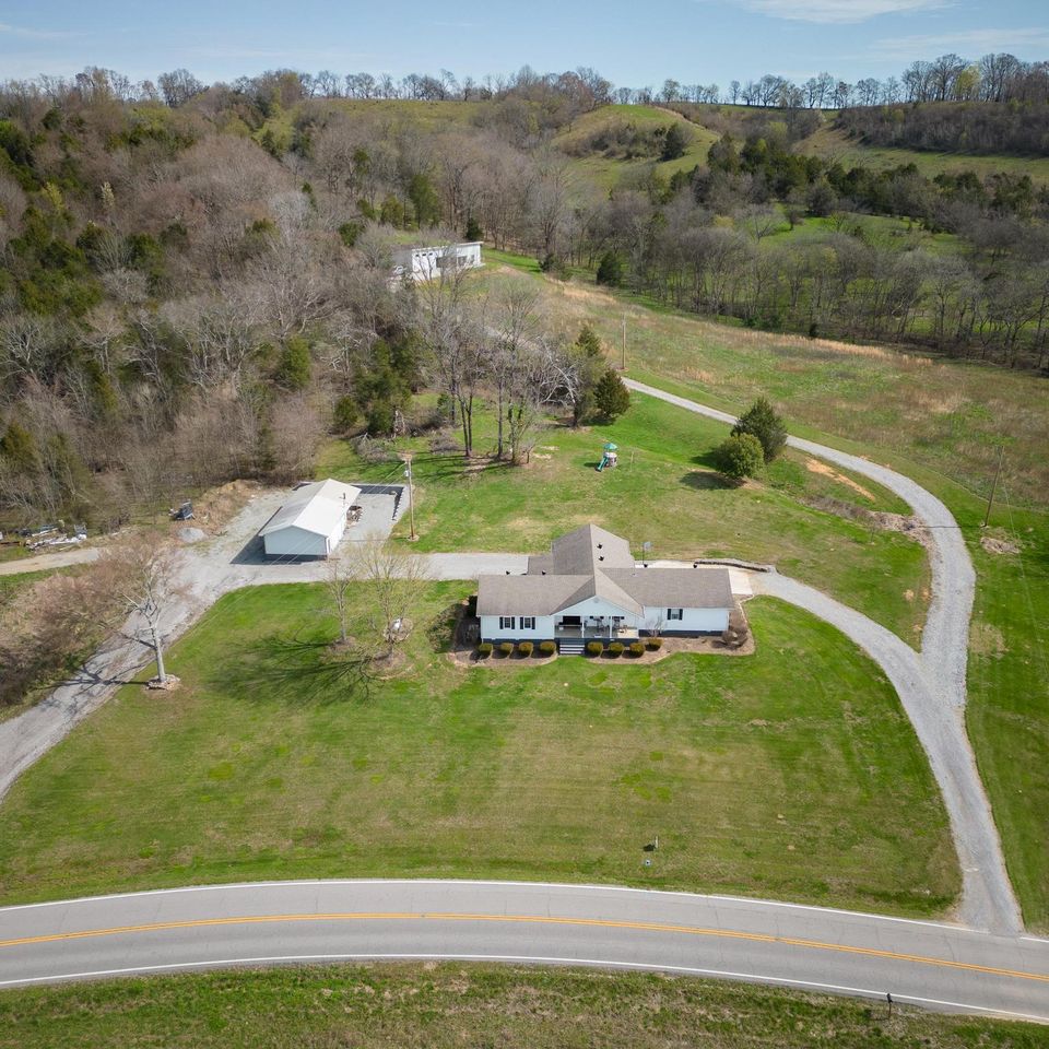 6933 winchester hwy 1
