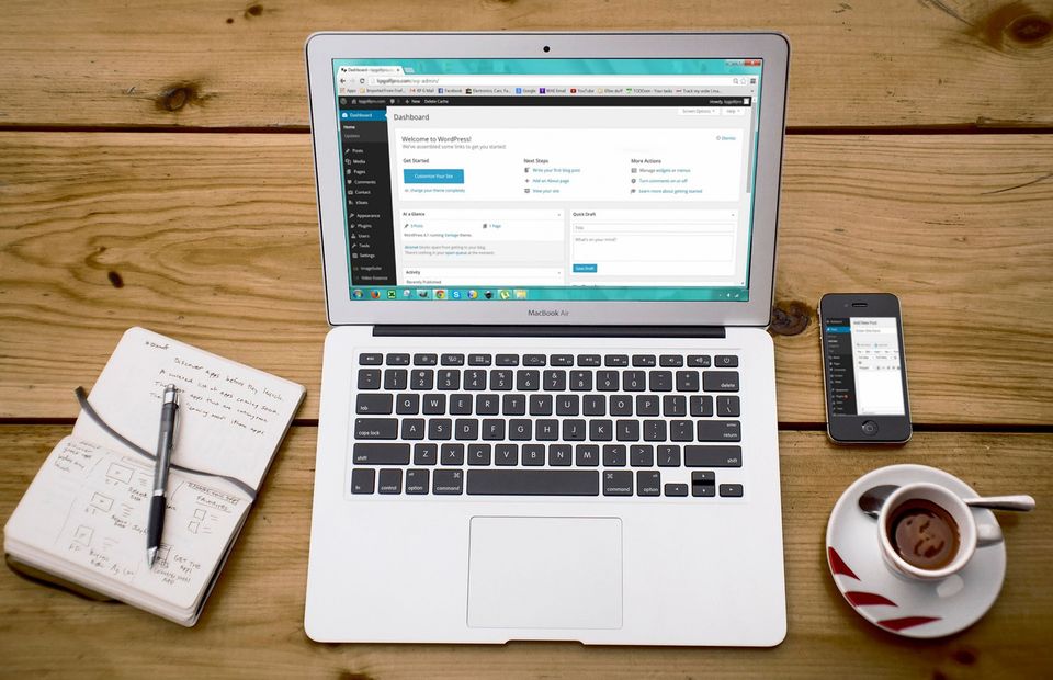 DIY website design alternative - peach-sites