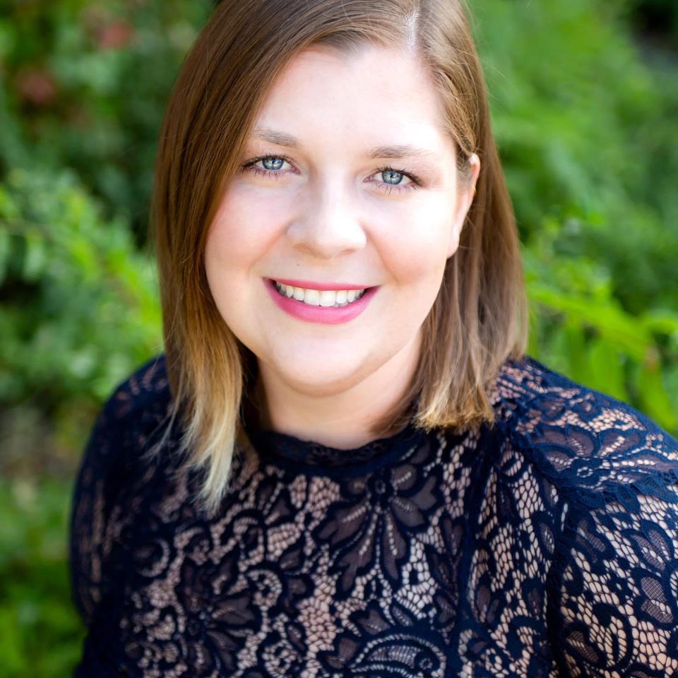 Emily smith headshot june 2021 (1)