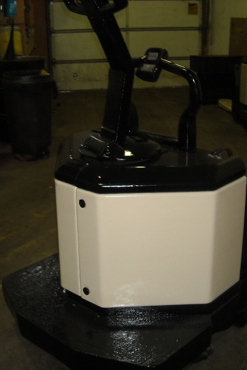 Crown pallet jack 4
