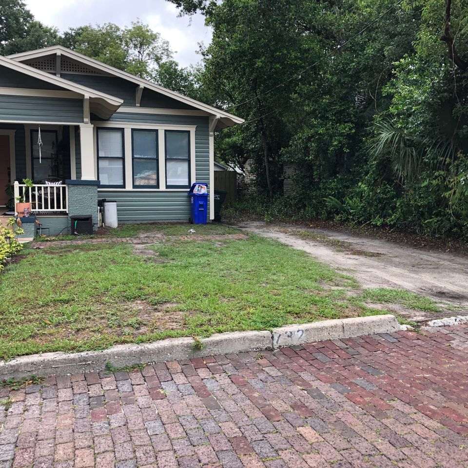 Driveway1abefore