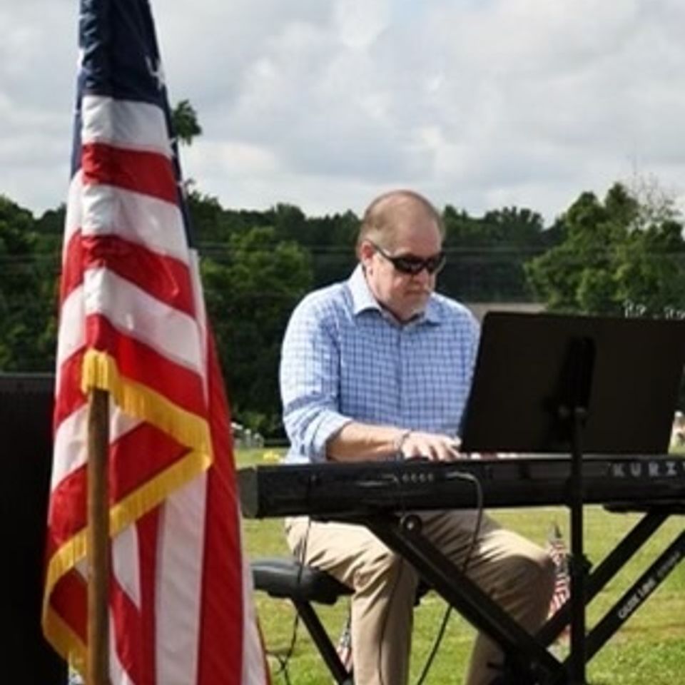 Davidroachpianist