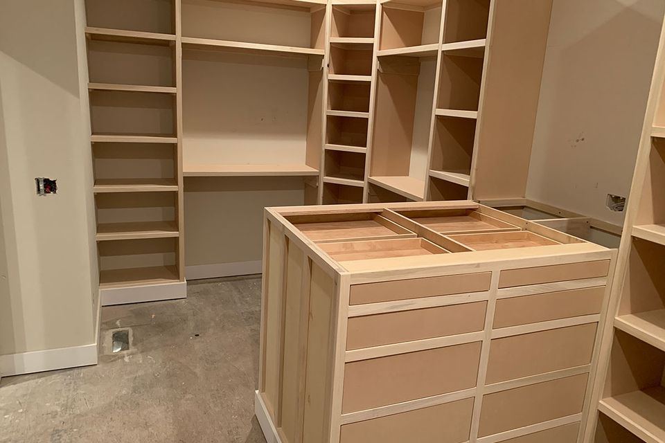 Closets and woodworking limitless construction 54