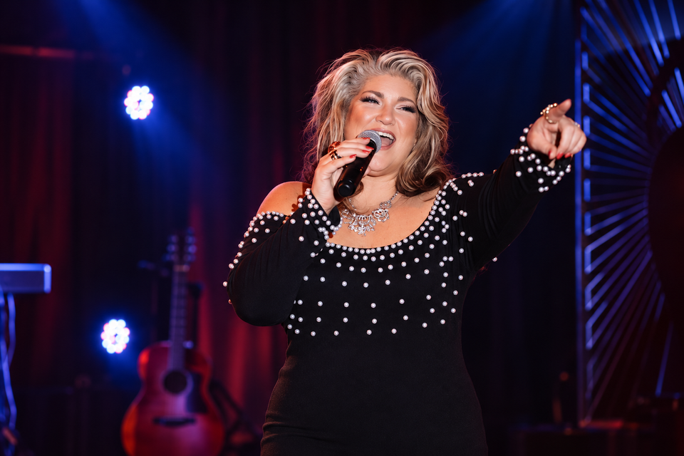 Stacy wynette’s adele tribute performance