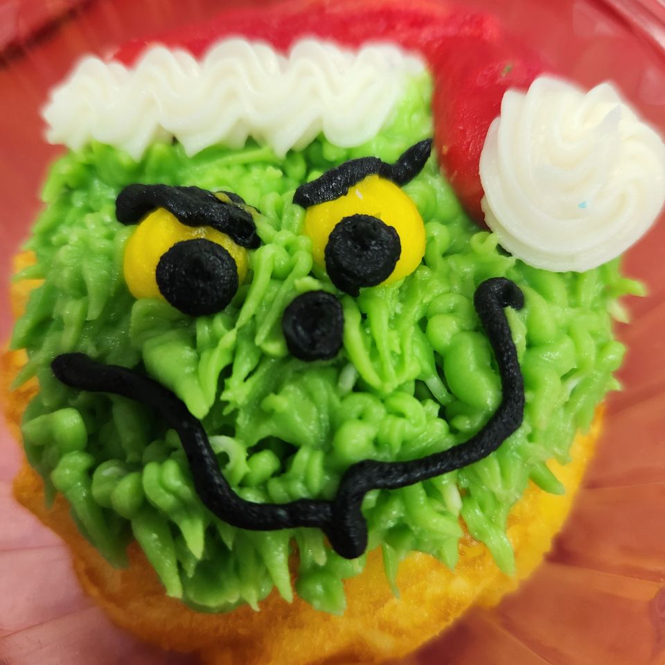 Grinch babycake