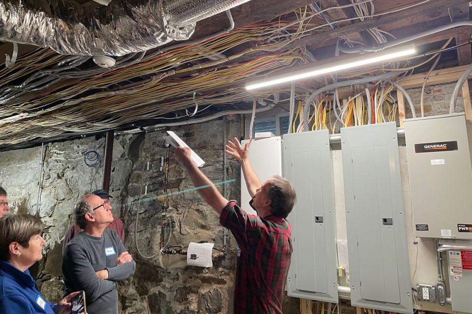 1793 farmhouse goes efficient