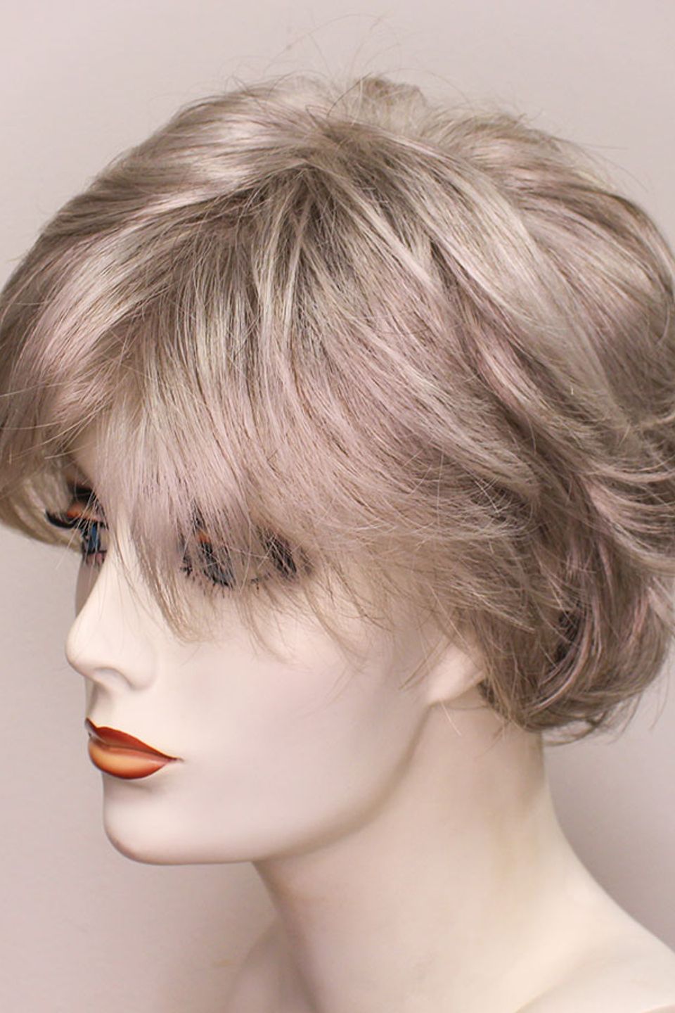 Short blonde   grey 5