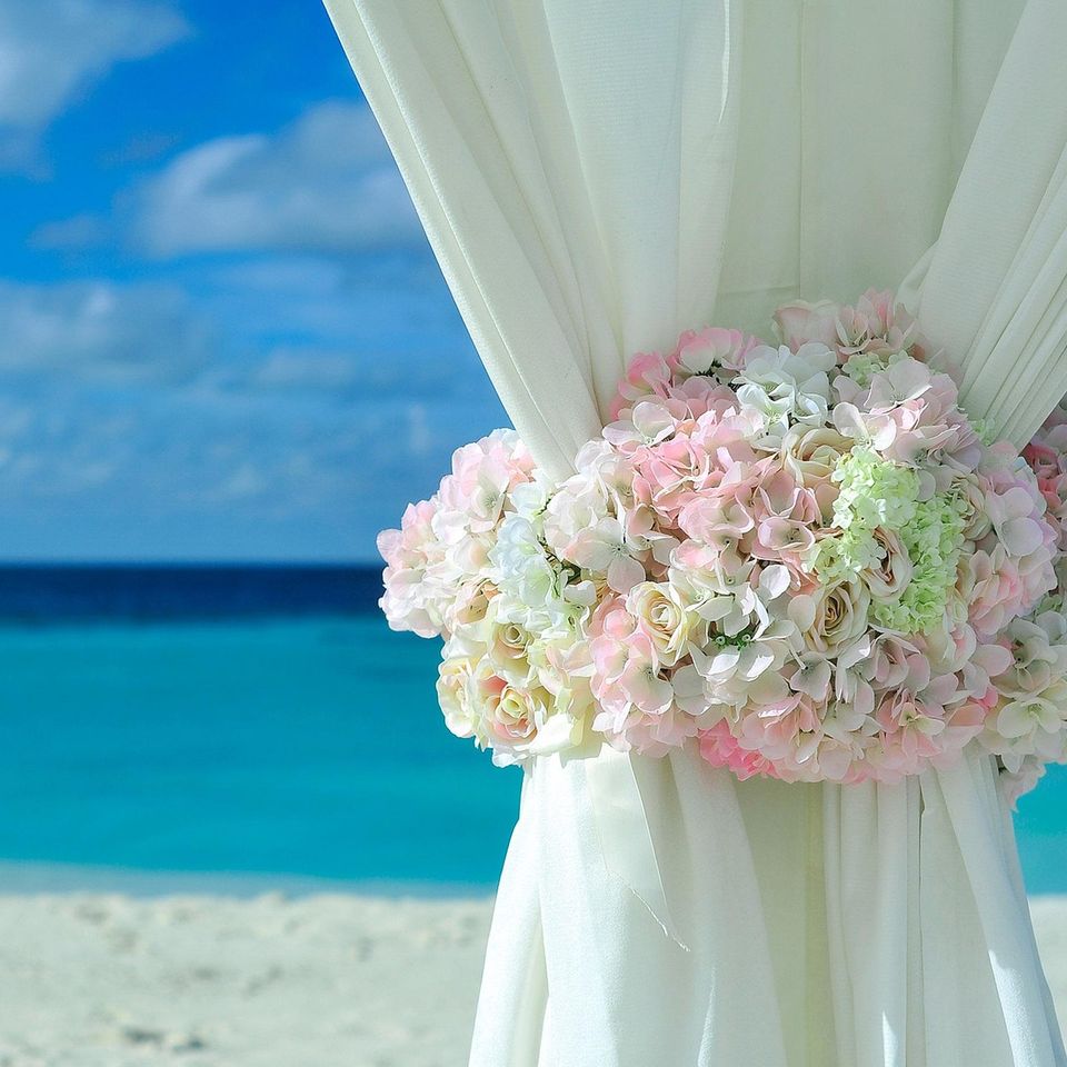 Beach g0325f821e 1920