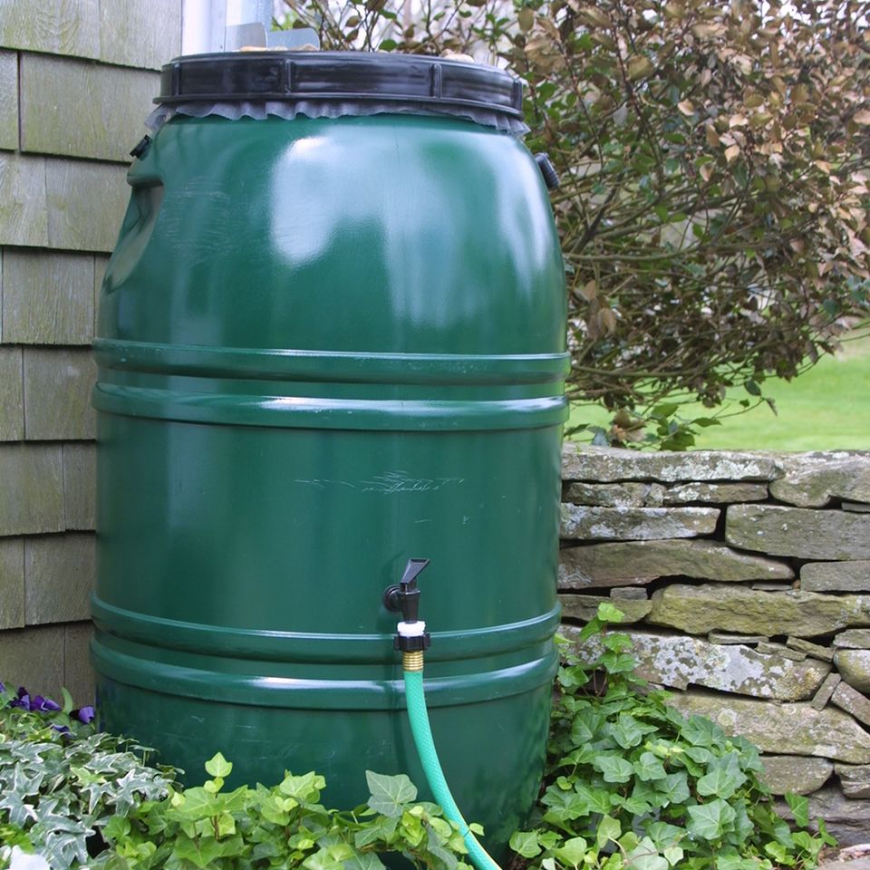Great american rain barrel earth green