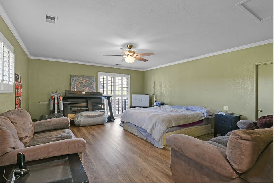 783226ef 3ba2 462b 811d f2f2e57ec395 (1)