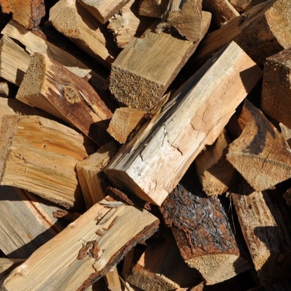 Pine 20firewood20180315 545 10tdehb