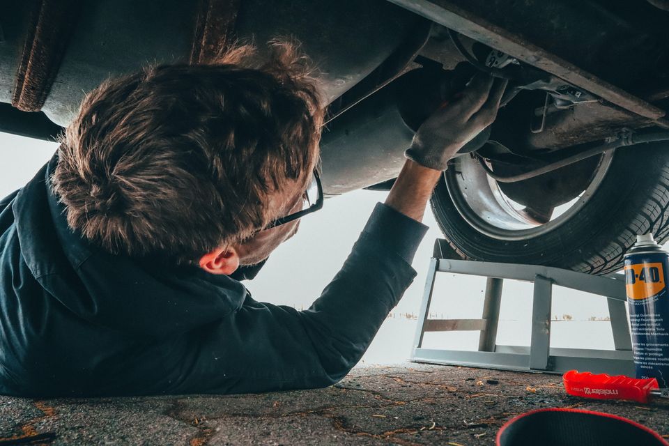 Auto mechanic