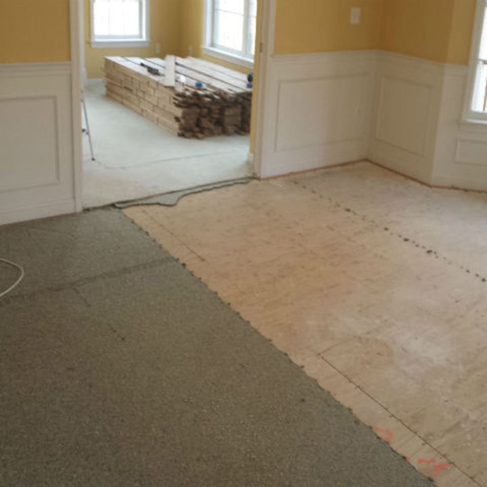 Carpet to hardwood before20150106 11832 bkovom
