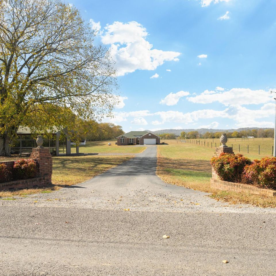 322 old petersburg pike 1