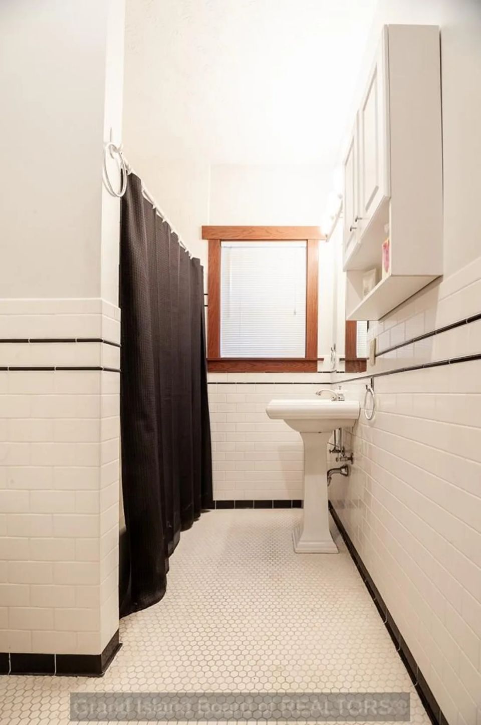 2104 w state st grand island b 9