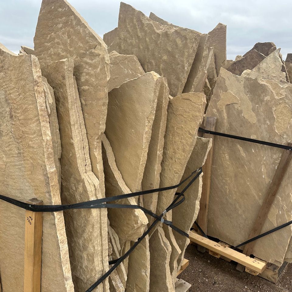 Colorado buff flagstone