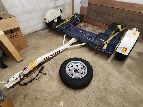 Tow dolly
