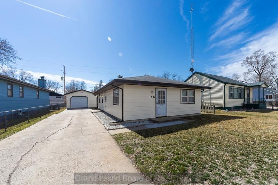 1821 w 11th st grand island ne 68801 a 1
