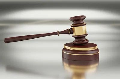 Gavel 55e5d2464e 1920 original