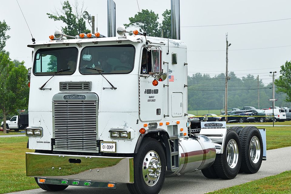 851 4074