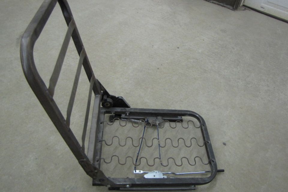 Pai seat frame