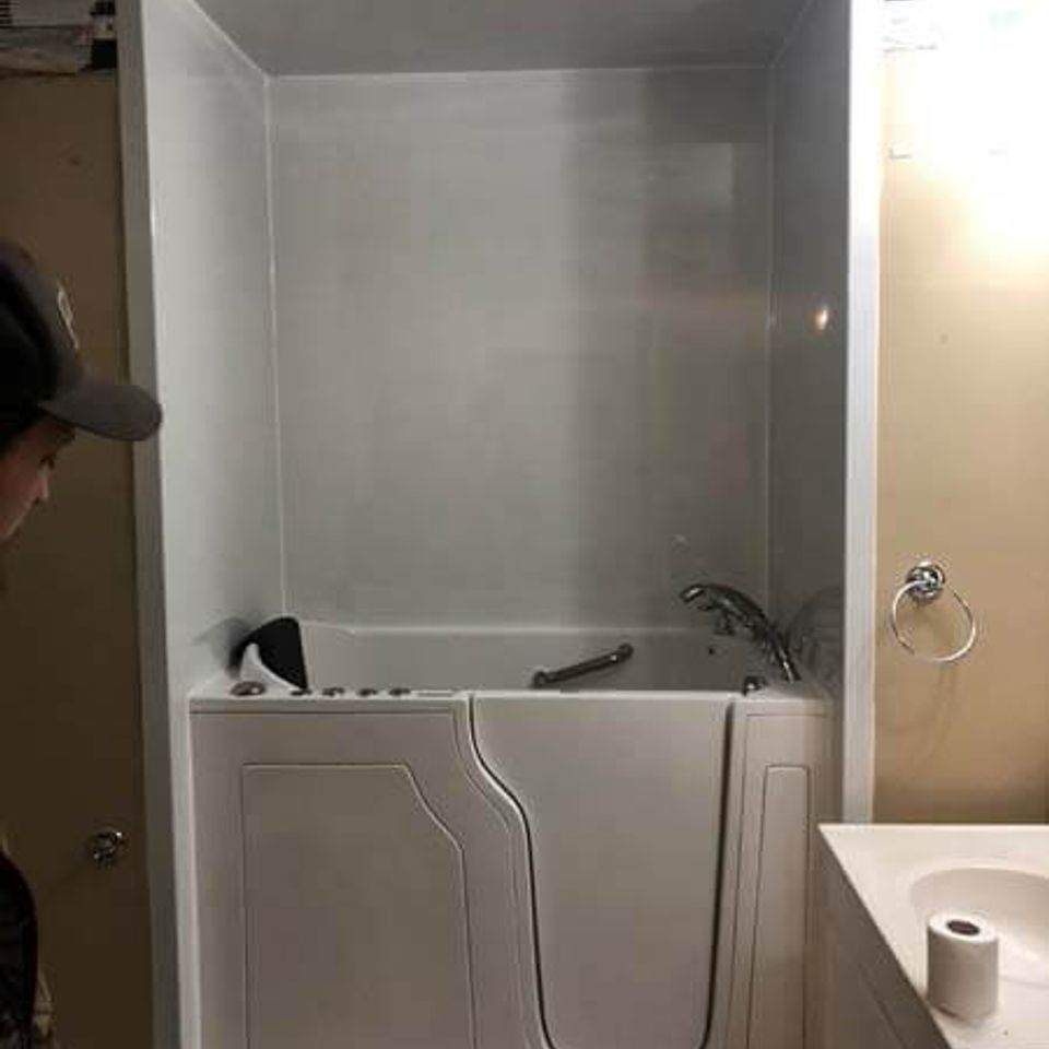Walk in tub